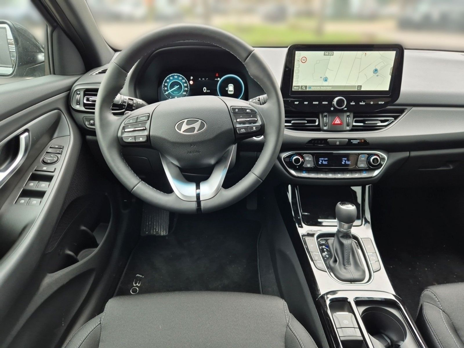 Fahrzeugabbildung Hyundai i30 Kombi Advantage+ 140PS 7-DCT Navi/LED/Sitzh.