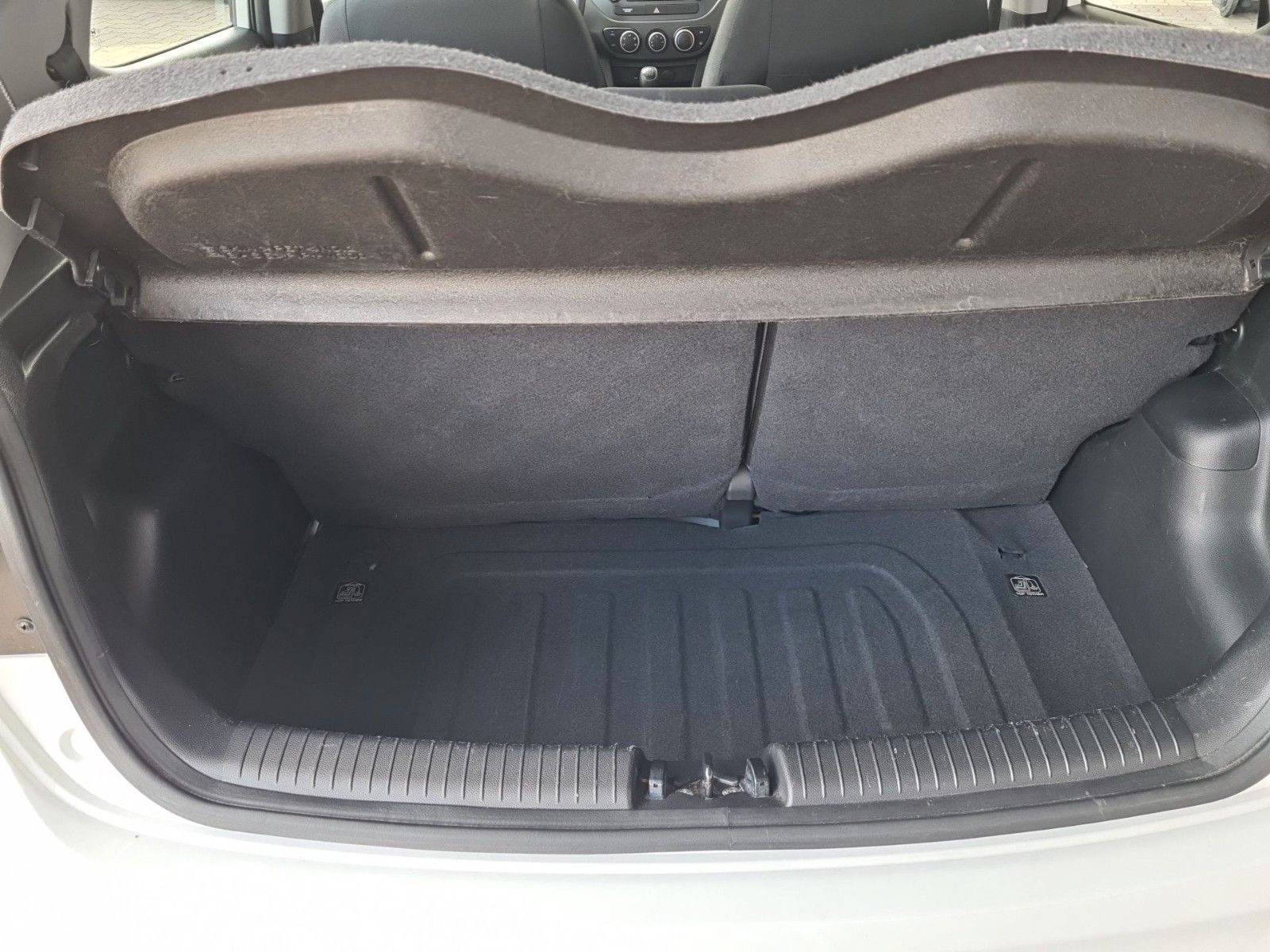 Einzelansicht Lagerwagen 10 Fahrzeugabbildung Hyundai i10 Classic