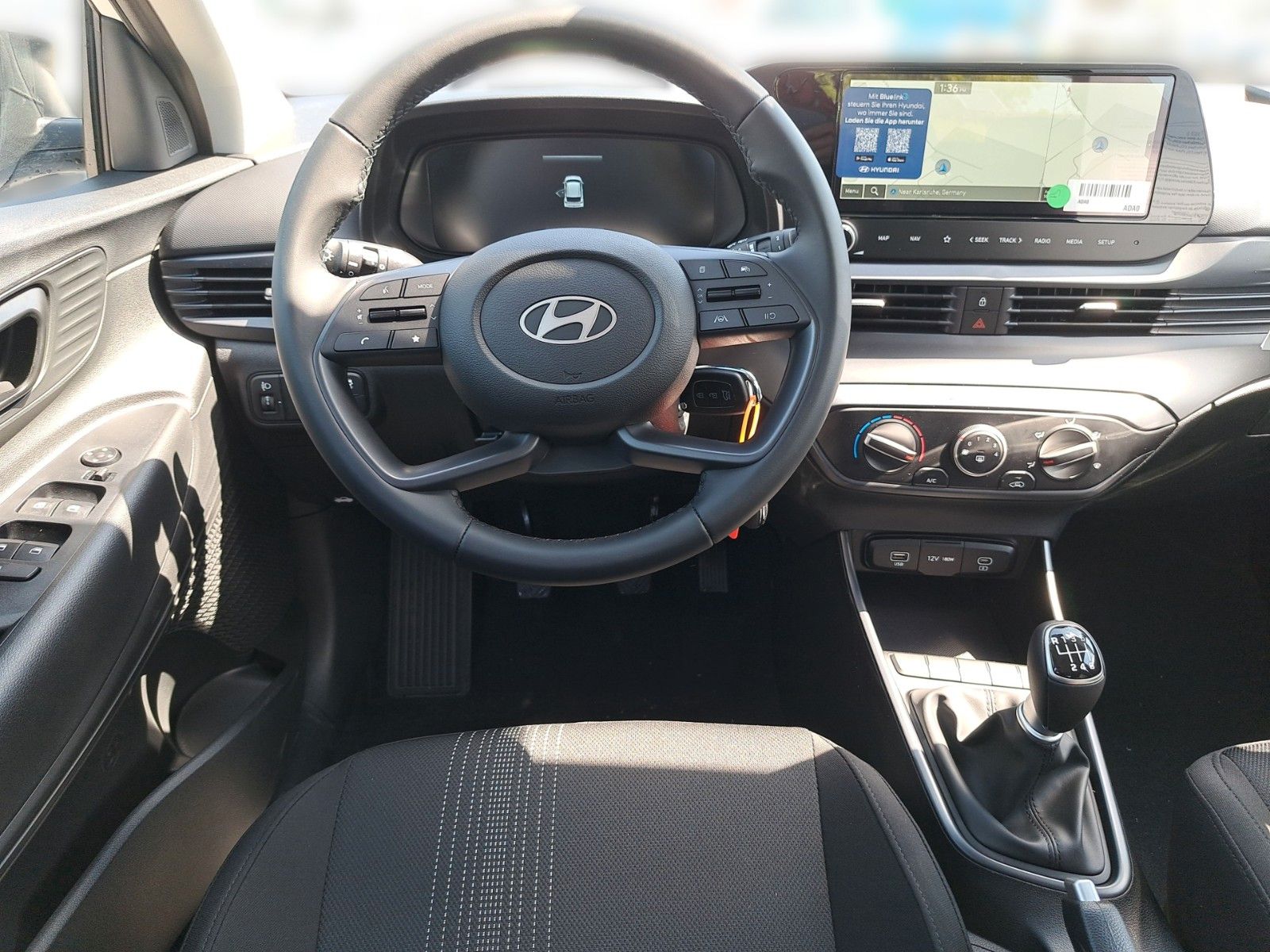Fahrzeugabbildung Hyundai i20 Select 6-MT 90PS Navi/Kamera/Freisprech.